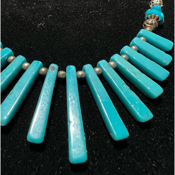 Beautiful Turquoise Silver necklace - Picture 7 of 13